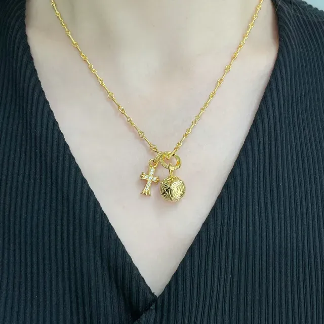 Gold White Twisted Rope Chain Pavé-Set Cross Pendant Necklace 9