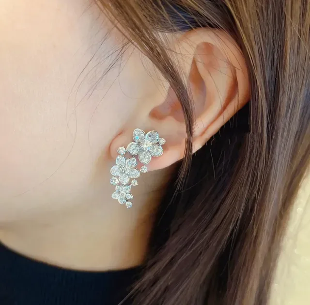Graff Floral Cluster Pavé Diamond Earrings 9