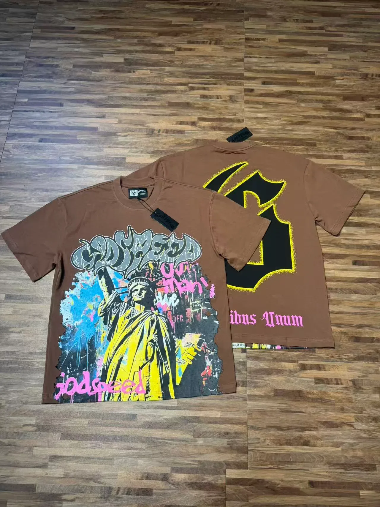 Graphic Print Graffiti Statue of Liberty T-Shirt 5