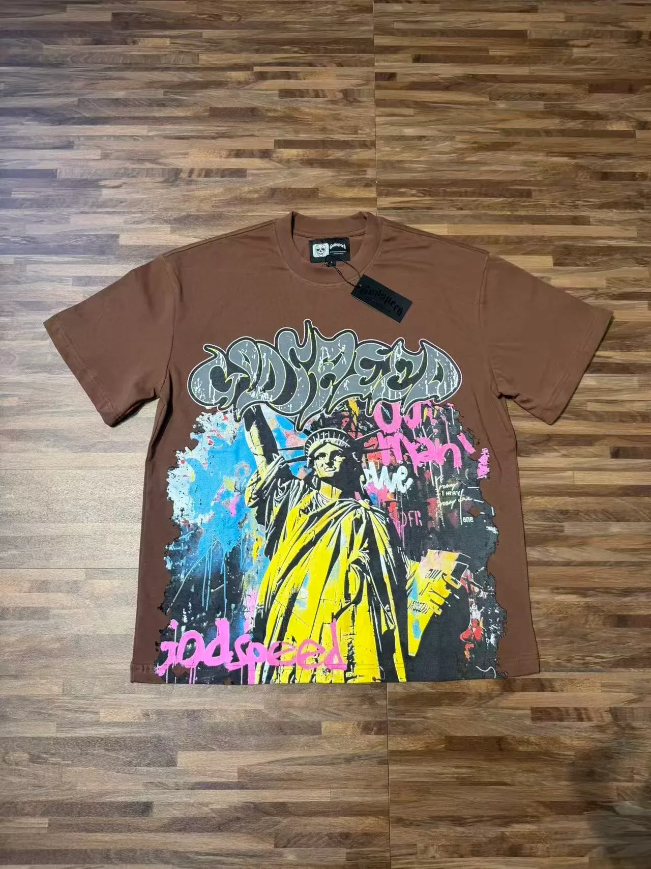Graphic Print Graffiti Statue of Liberty T-Shirt 6