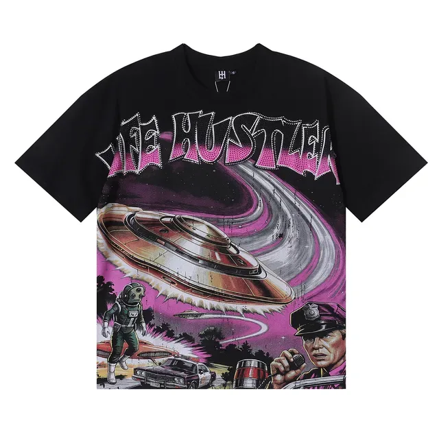 Graphic-Print Oversized Sci-Fi Illustration T-Shirt 5