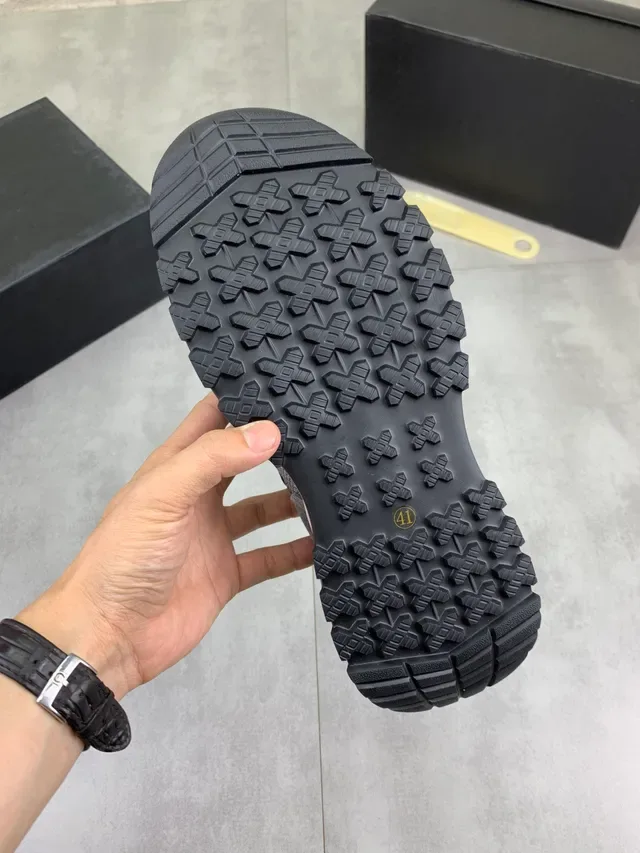 Gray White Knit Upper Layered Synthetic Overlays Sneakers 2