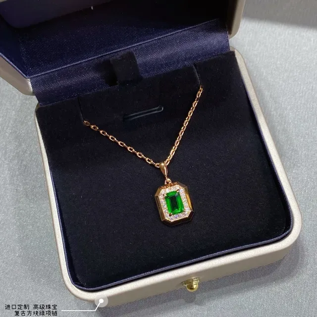 Green Gold Emerald-Cut Gemstone Necklace 9