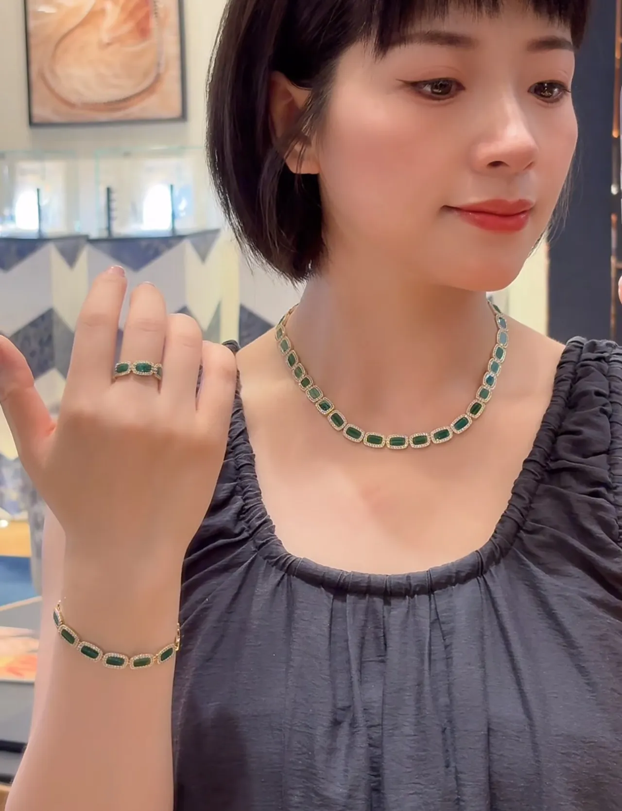 Green Gold Rectangular Link Design Pavé-Set Clear Stones Necklace 2