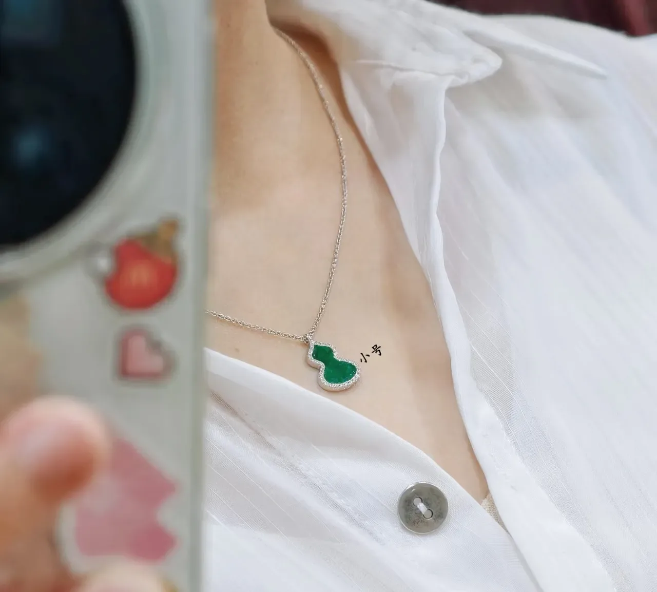 Green Silver Gourd-Shaped Pendant Pave-Set Clear Stones Necklace 9