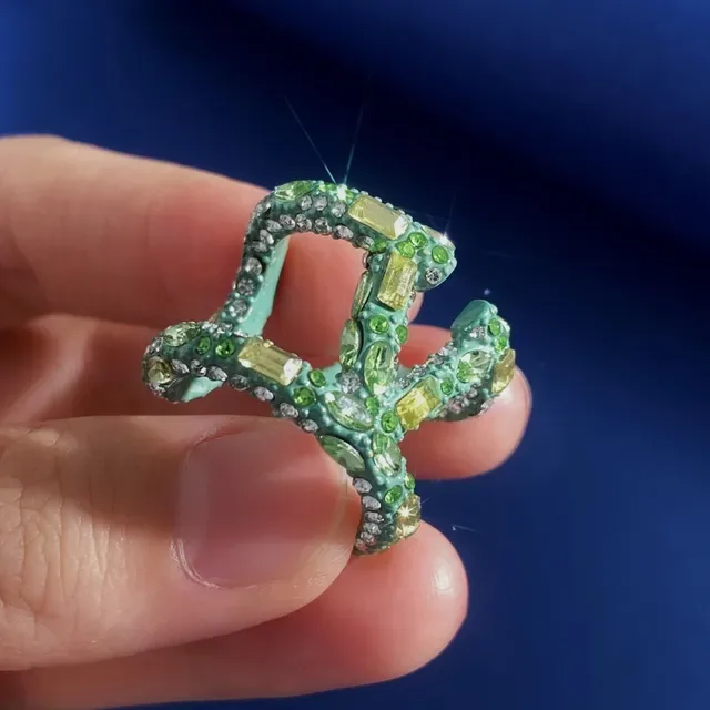 Green Yellow Sculptural Gem-Encrusted Ring 6