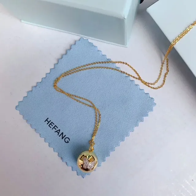 HEFANG Gold-Tone Butterfly Locket Pendant Necklace 3