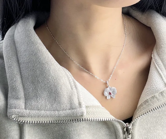 HEFANG 银色 红色 镶嵌 花卉吊坠 泪滴中心宝石 项链 3