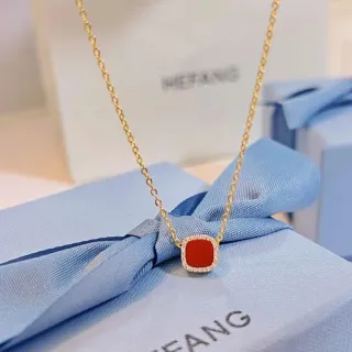 HEFANG 方形红卡博章镶嵌光环项链
