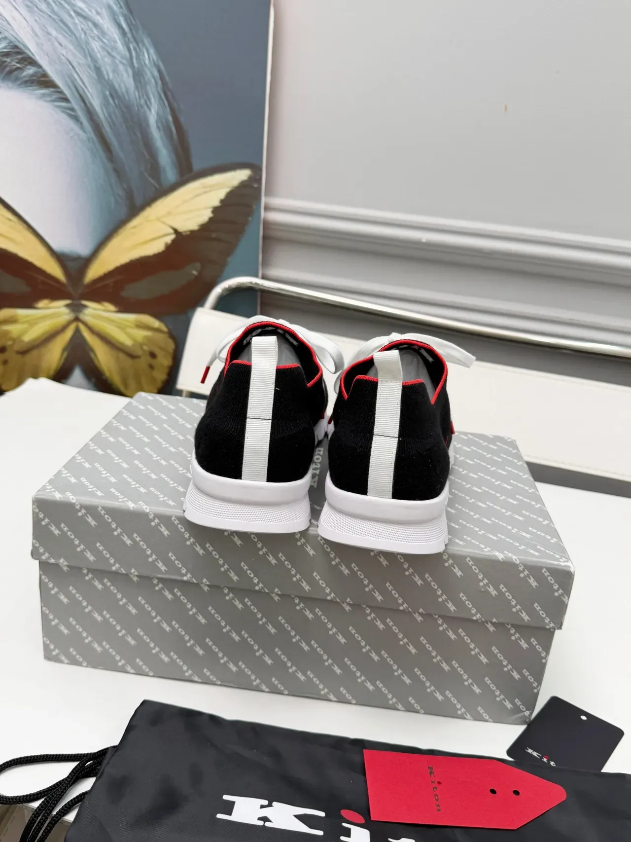 Kiton Noir Rouge Partie Supérieure Tricotée Col Ajusté à Chaussette Sneakers Lifestyle 3