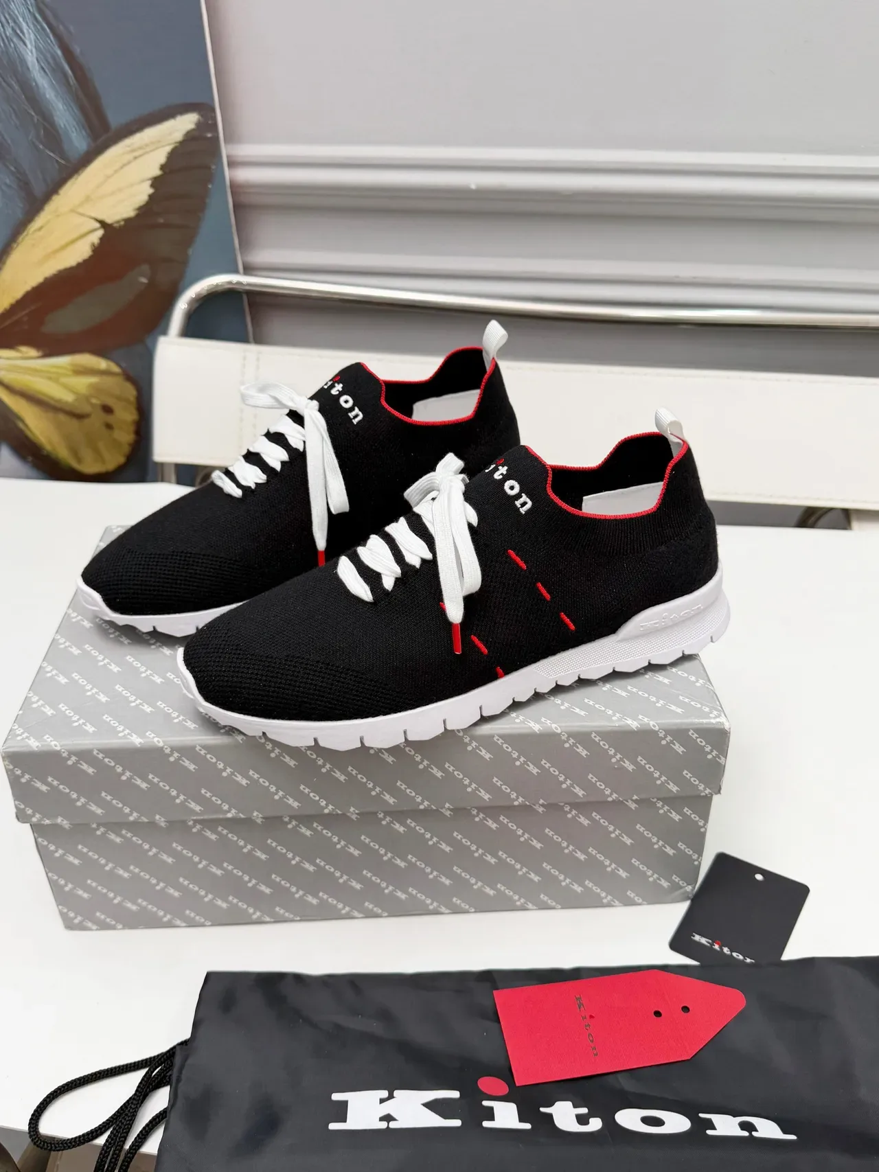 Kiton Noir Rouge Partie Supérieure Tricotée Col Ajusté à Chaussette Sneakers Lifestyle 4