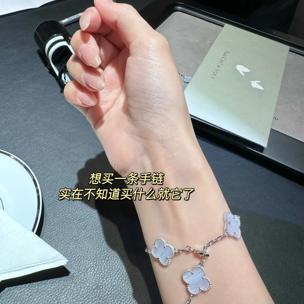 Lavender Mother-of-Pearl Clover Motif Silver-Tone Chain Bracelet 5