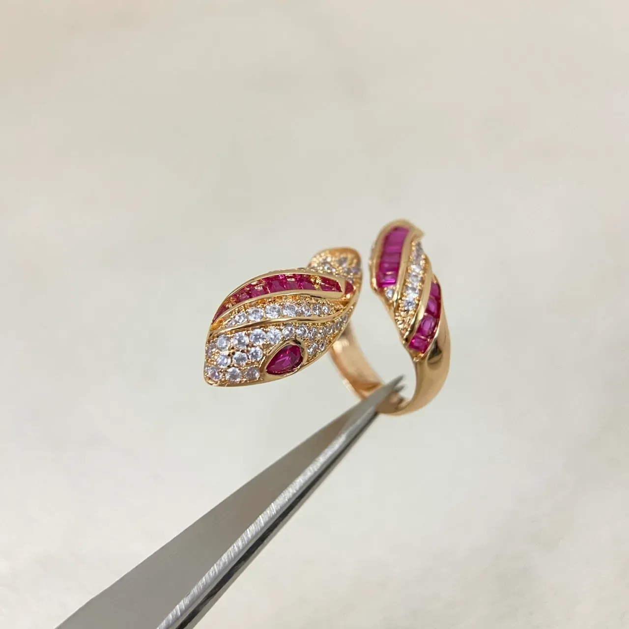 Leaf-Inspired Pavé-Set Multi-Gem Two-Tone Ring 5