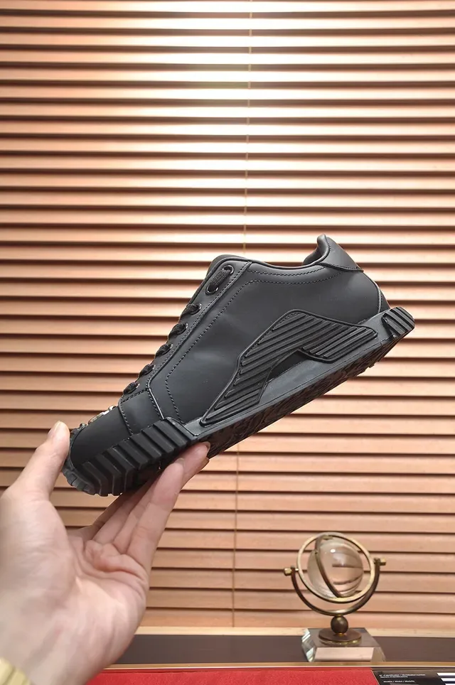 Matte Black Synthetic Low-Top Lace-Up Sneaker 6