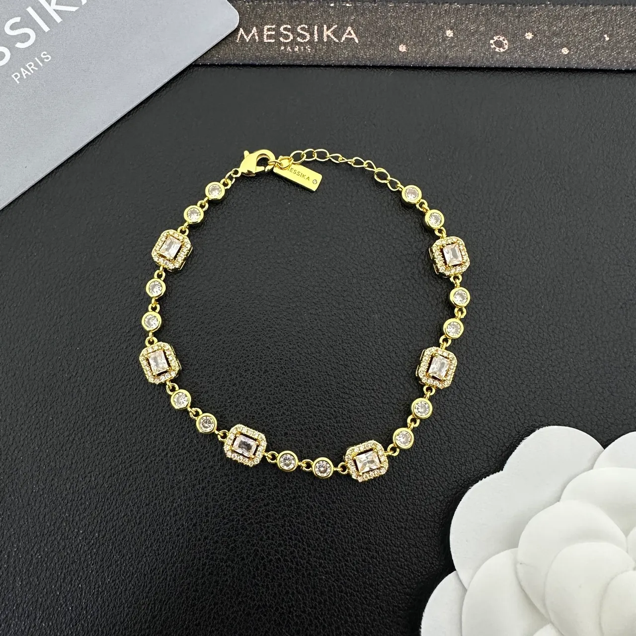 Messika Gold Transparent Chain Rectangular Halo-Set Stones Necklace 4