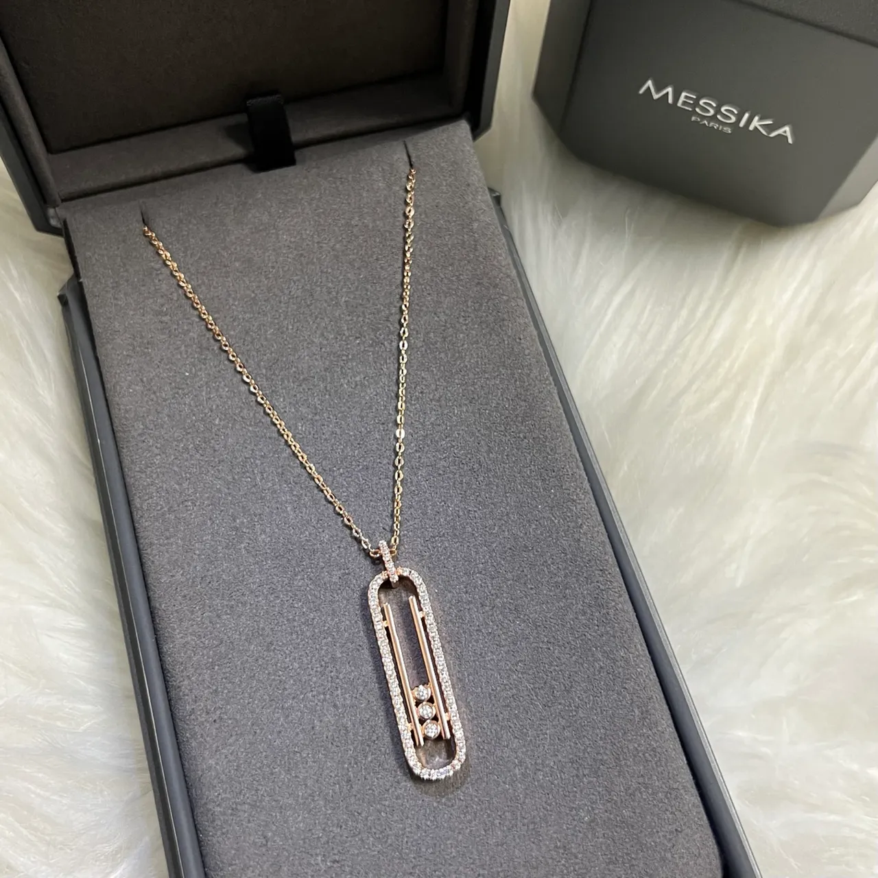 Messika Pavé Diamond Rectangular Pendant Necklace 2
