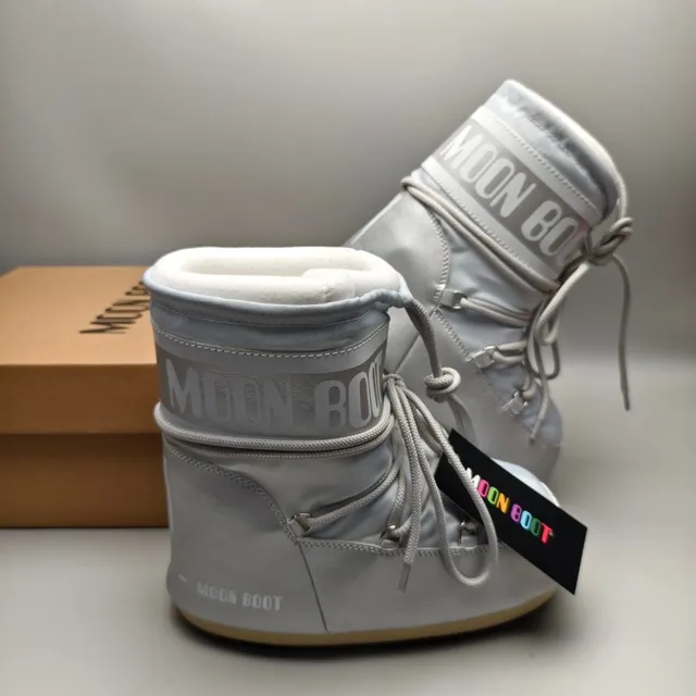 Moon Boot Classic Metallic Silver Snow Boots 6