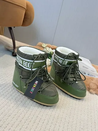 Moon Boot Olive Green Drawstring Cuff Snow Boots 4