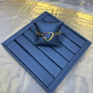 Pulsera de cadena con eslabones de corazón pavé multicolor