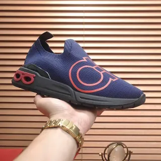 Tênis Navy Red slip-on de malha com logo monograma bold