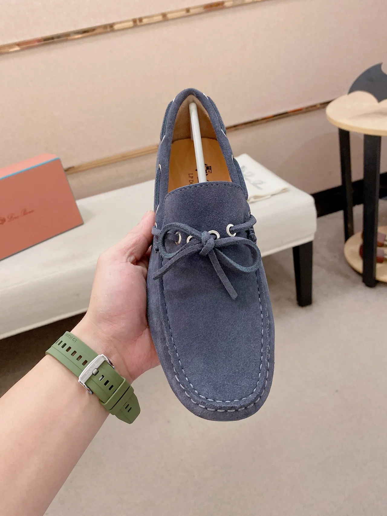 Navy White Suede Upper Rubber Pebble Sole Boat Shoes 2
