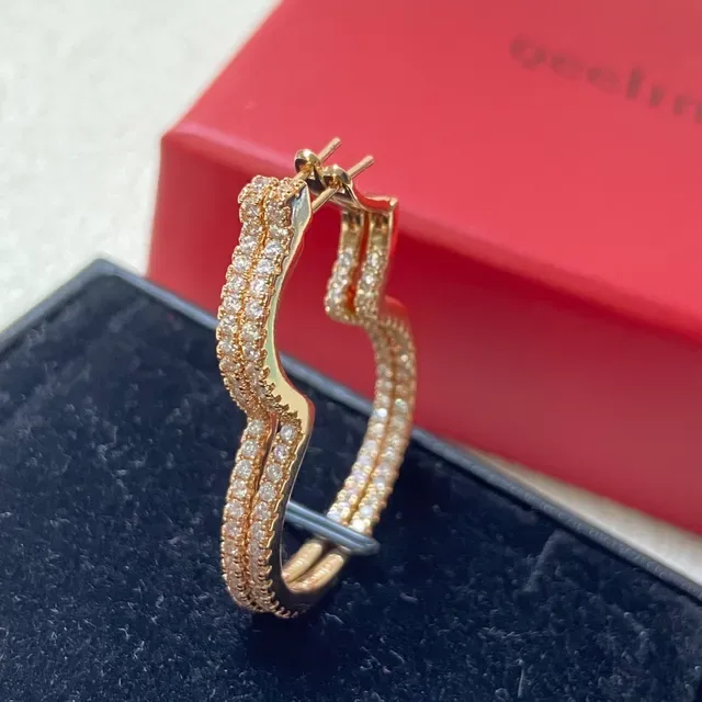 oeeln Gold Red Wavy Asymmetrical Hoop Pavé-Set Stones Earrings 4