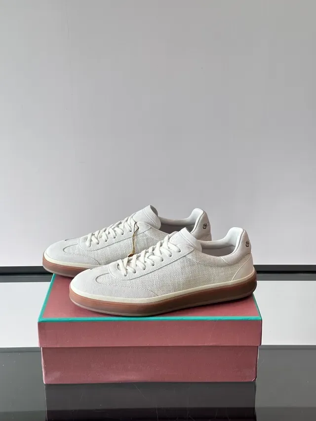 Off-White Textile Low-Top Gum Sole Lifestyle Sneakers 5