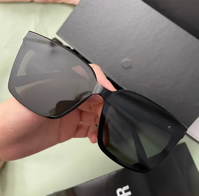 Oversized Square Black Frame Sunglasses 7