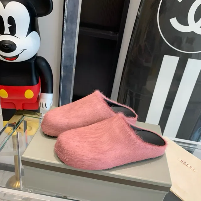 Pink Black Fuzzy Shearling-Like Upper Open-Back Slip-On Casual Shoes 5