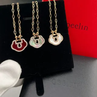 Qeelin Wulu 玫瑰金云形锁形吊坠镶嵌水晶边项链
