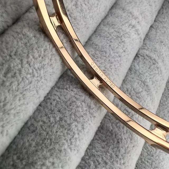 Qeelm Gold-Tone Heart Crystal Enamel Bangle Bracelets 2