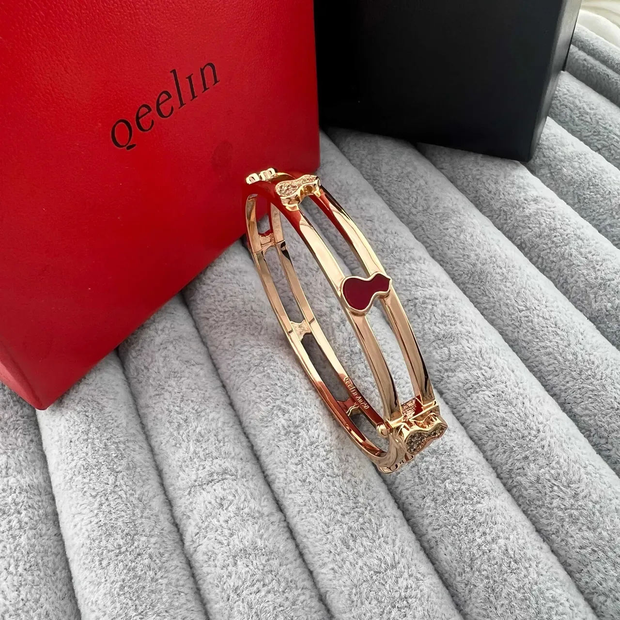 Qeelm Gold-Tone Heart Crystal Enamel Bangle Bracelets 5