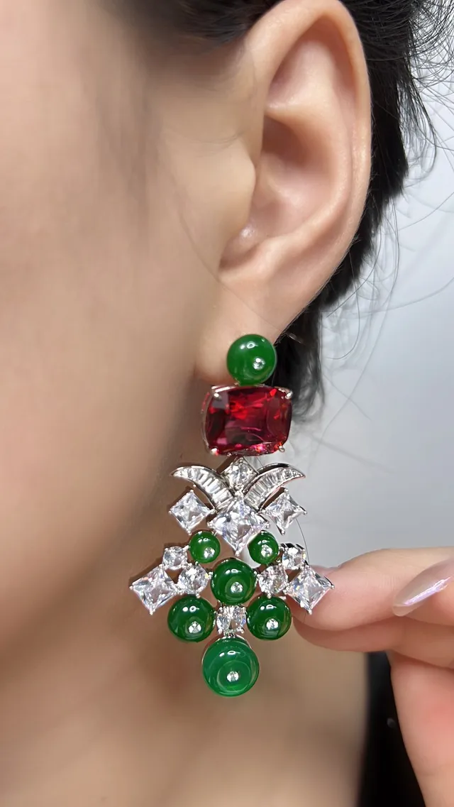 Red and Green Cabochon Chandelier Drop Earrings 4