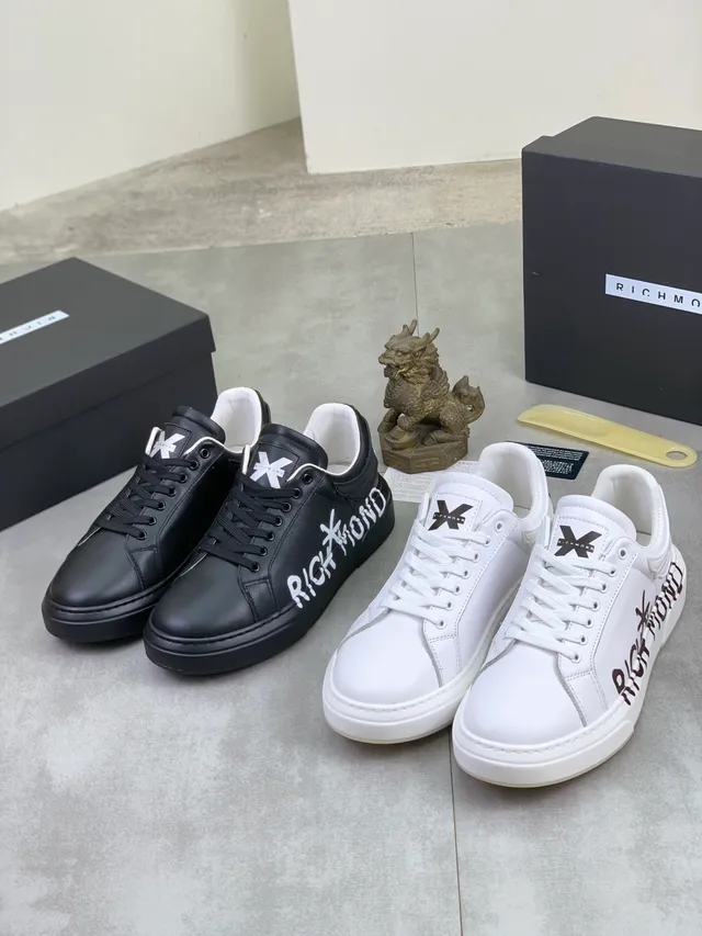 Richmond Black White Leather Upper Bold Side Script Lifestyle Sneakers 2