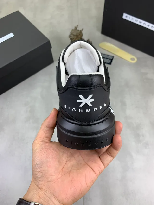 Richmond Black White Leather Upper Bold Side Script Lifestyle Sneakers 4