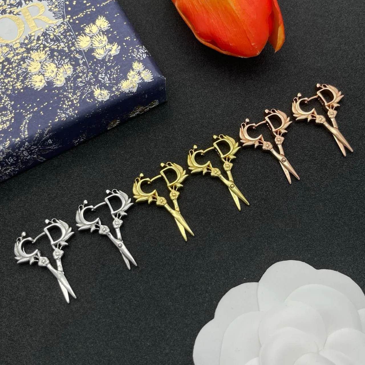 Rose-Gold Letter C and D Scissor Motif Earrings 2