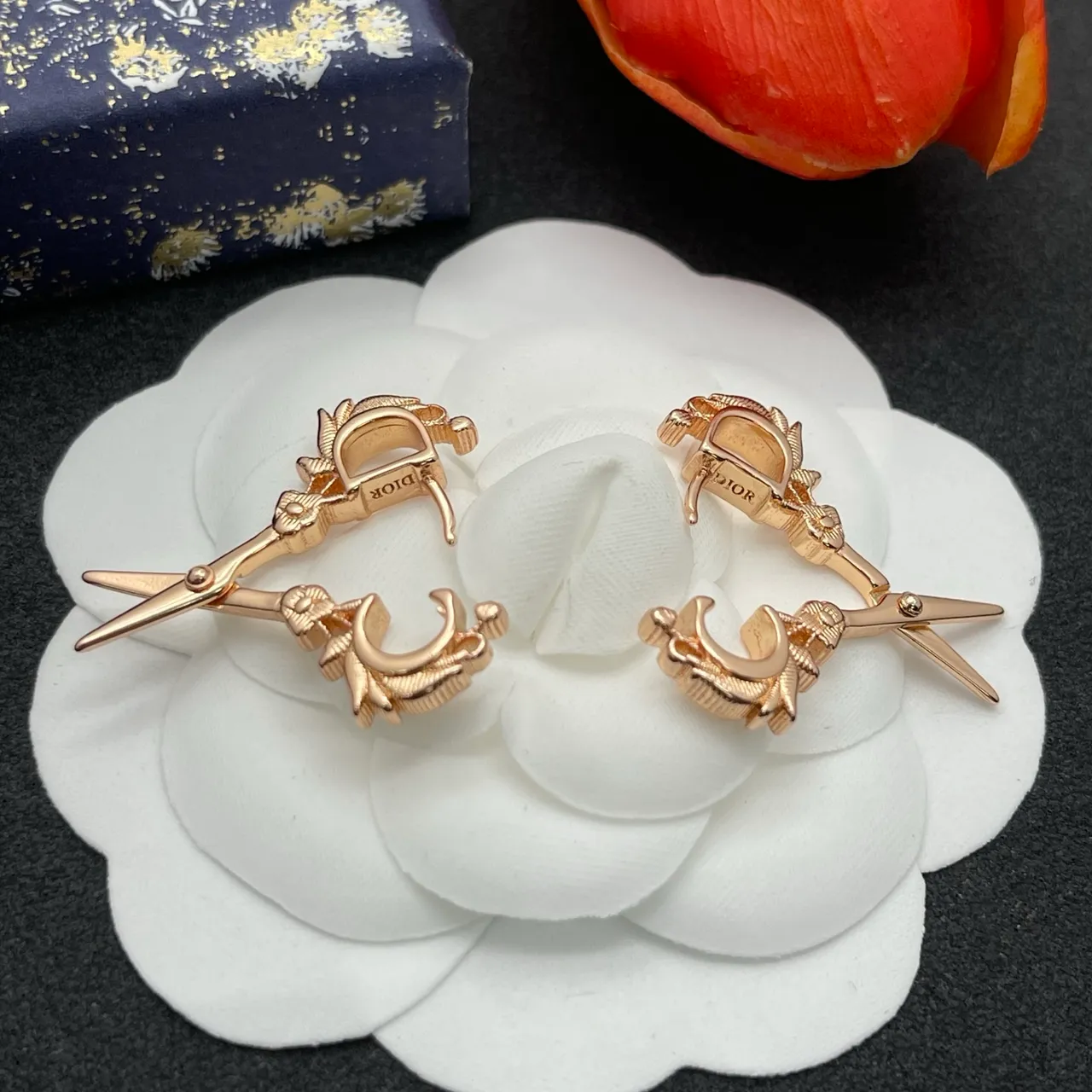 Rose-Gold Letter C and D Scissor Motif Earrings 3