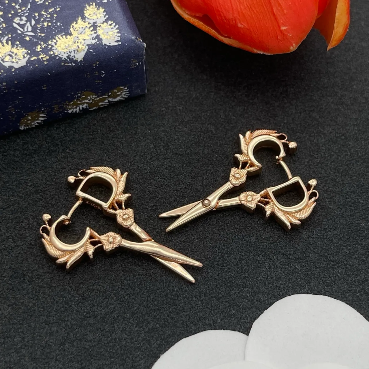Rose-Gold Letter C and D Scissor Motif Earrings 6