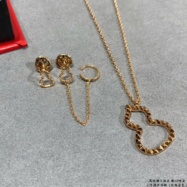 Rose Gold Tone Faceted Hollow Heart Pendant Necklace 6