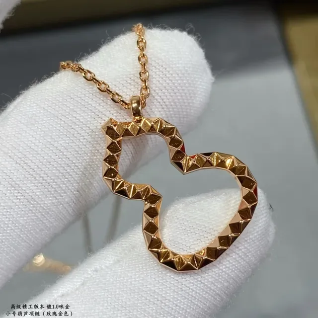 Rose Gold Tone Faceted Hollow Heart Pendant Necklace 8