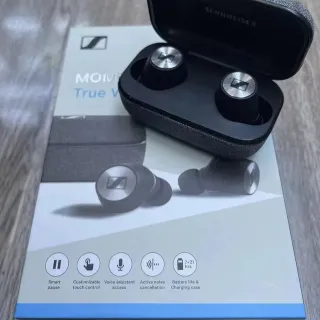 Sennheiser Momentum True Wireless Black Silver Matte Circular Faceplates TWS Earbuds