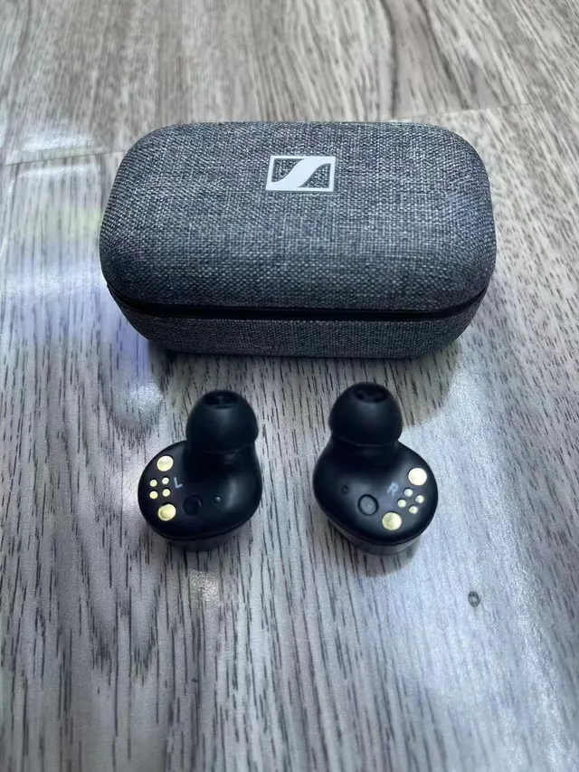 Sennheiser Momentum True Wireless Preto Prata Matte Circular Faceplates TWS Fones de Ouvido 3