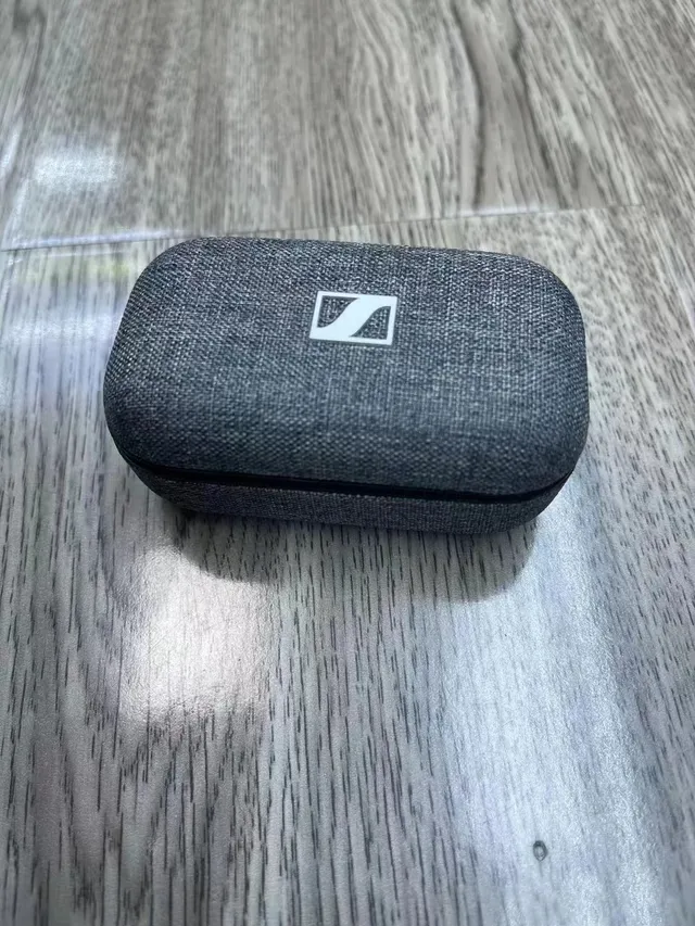 Sennheiser Momentum True Wireless Preto Prata Matte Circular Faceplates TWS Fones de Ouvido 4