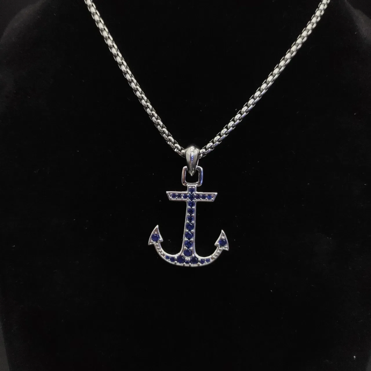 Silver Blue Anchor-Shaped Pendant Pavé-Set Stones Necklace 7
