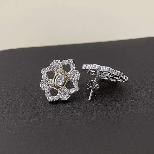 Silver Gold Floral Filigree Pavé-Set Stones Earrings 4