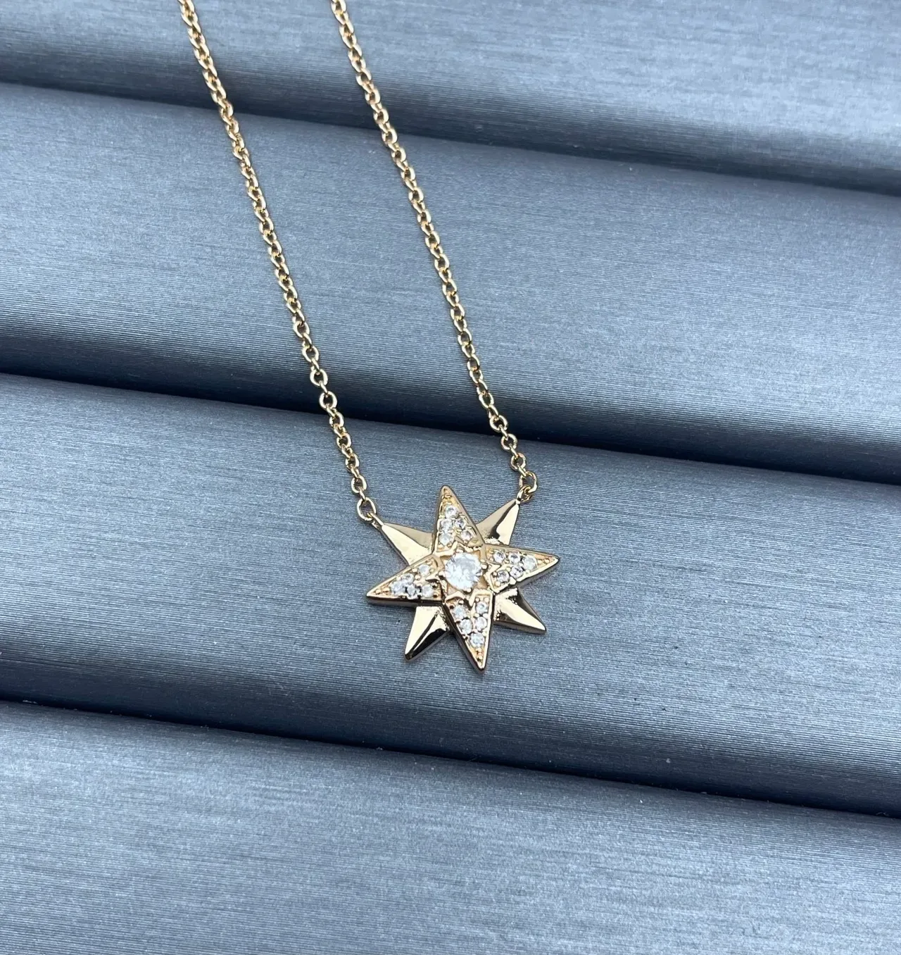 Silver Gold Star-Shaped Pendant Pavé Crystal Setting Necklace 4