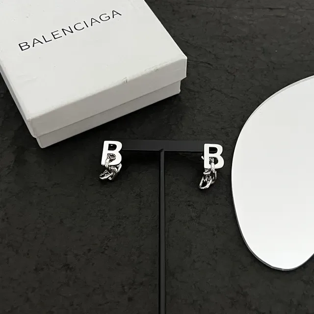 Silver Letter B Chain Drop Earrings 2