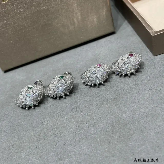 Silver Red Floral Cluster Pavé-Set Clear Stones Earrings 8
