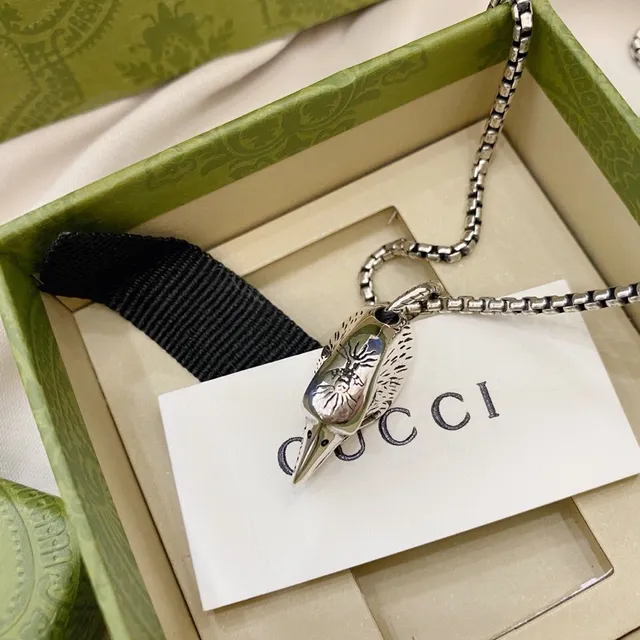 Silver-Toned Bird Head Pendant Box Chain Necklace 4