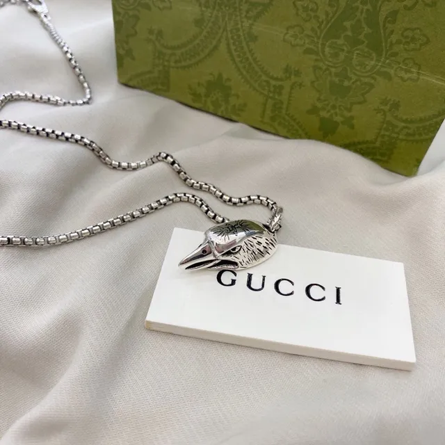 Silver-Toned Bird Head Pendant Box Chain Necklace 7
